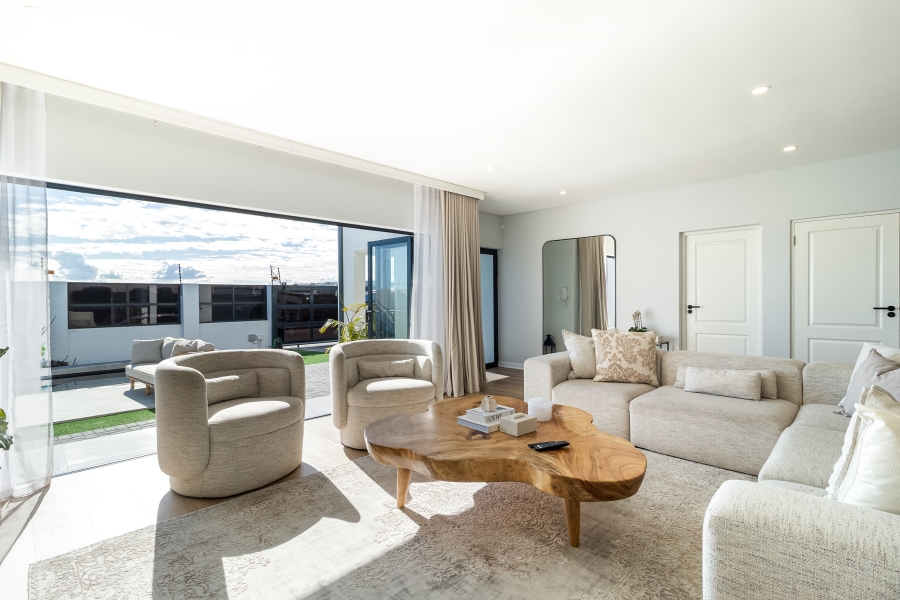 To Let 4 Bedroom Property for Rent in Sandown Estate Western Cape